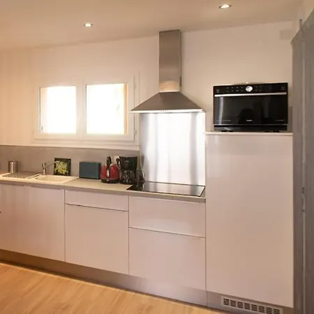 66B - Beautiful Flat 800M From The Sea With Private Parking Appartement Collioure Buitenkant foto
