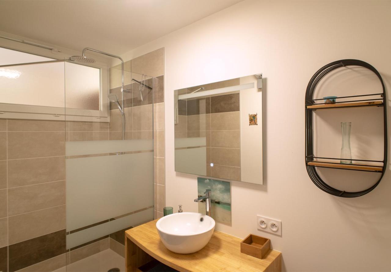 Apartment 66b - Beautiful Flat 800m From The Sea With Private Parking *